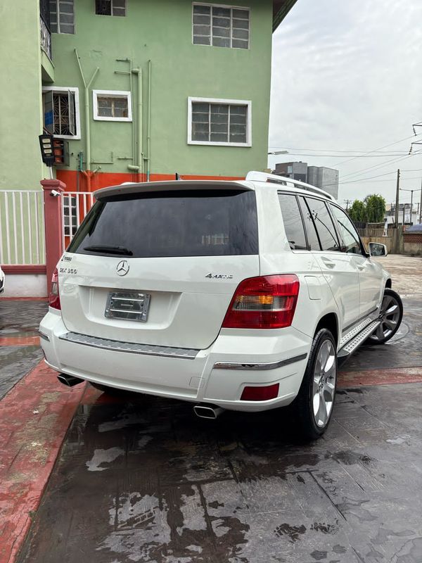 Thumbnail 9 of 2010 Mercedes-Benz GLK-Class